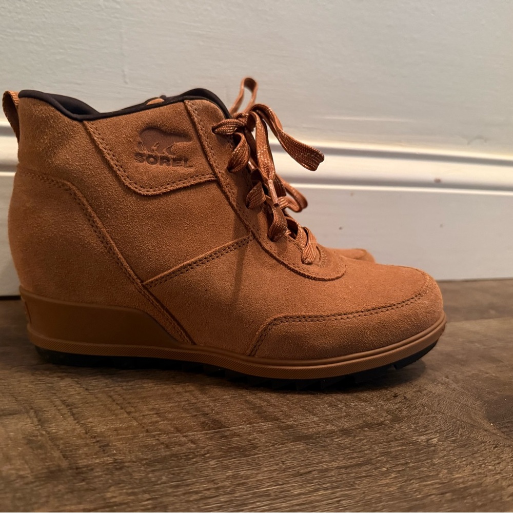 Sorel Brown Heeled Boots - Picture 6 of 7